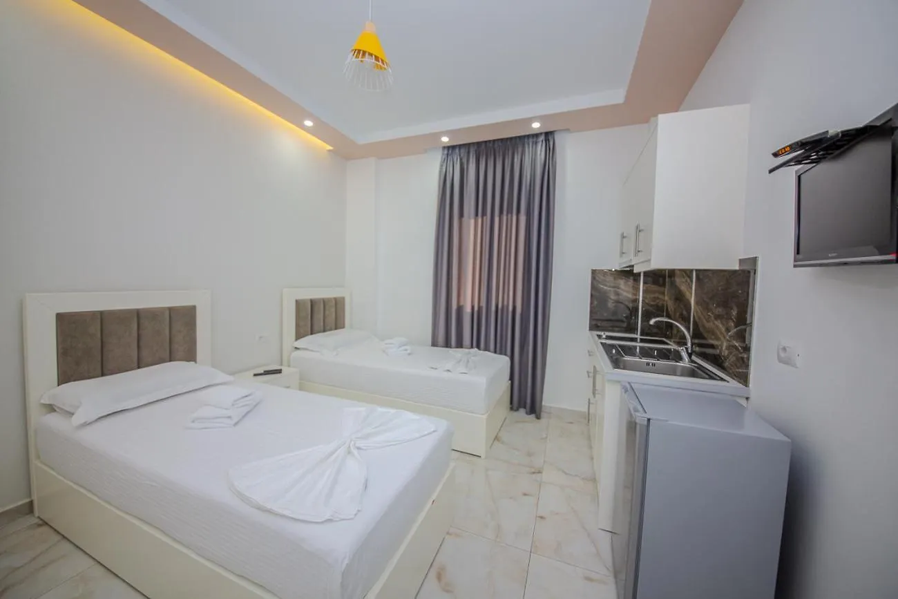 Aparthotel Hotel Landi Ksamil